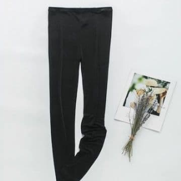 絹百パーセント着圧薄手タイツレギンス