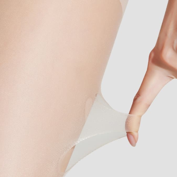 タイツ 10デニール 透明感きらめく極薄ストッキング